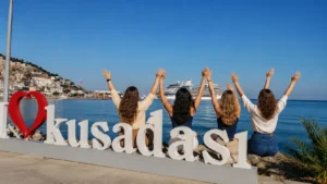 Geleceğin kadın liderleri Kuşadası’nda buluşuyor